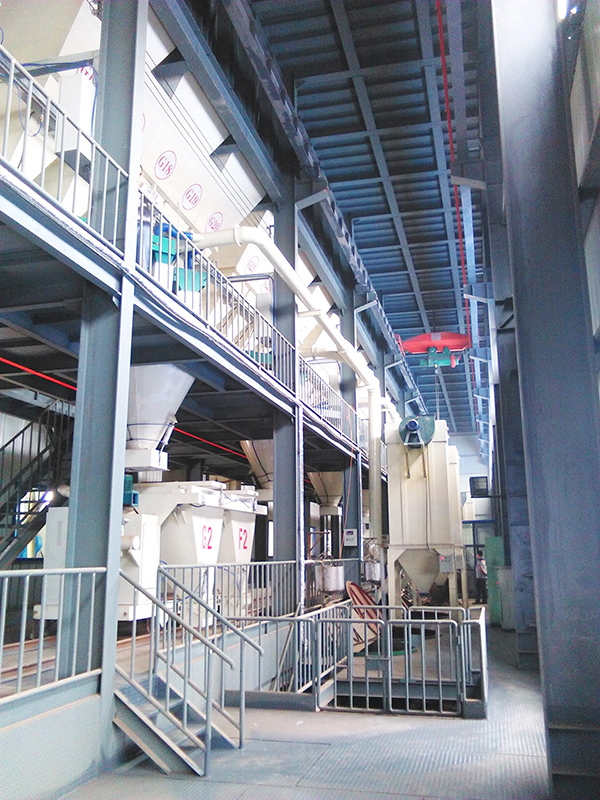 新密豫兴耐材布袋+滤筒脉冲除除尘